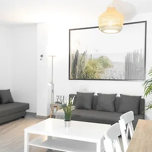 Apt Old Town 3 Bedrooms, 2 Bathrooms, Wifi Apartamento