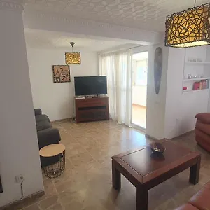 Visit Gibraltar In La Linea For Less! Apartamento La Línea de la Concepción